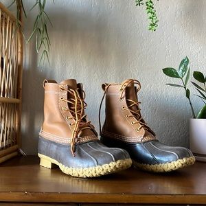 LL BEAN Waterproof 8" Thinsulate Bean Boot